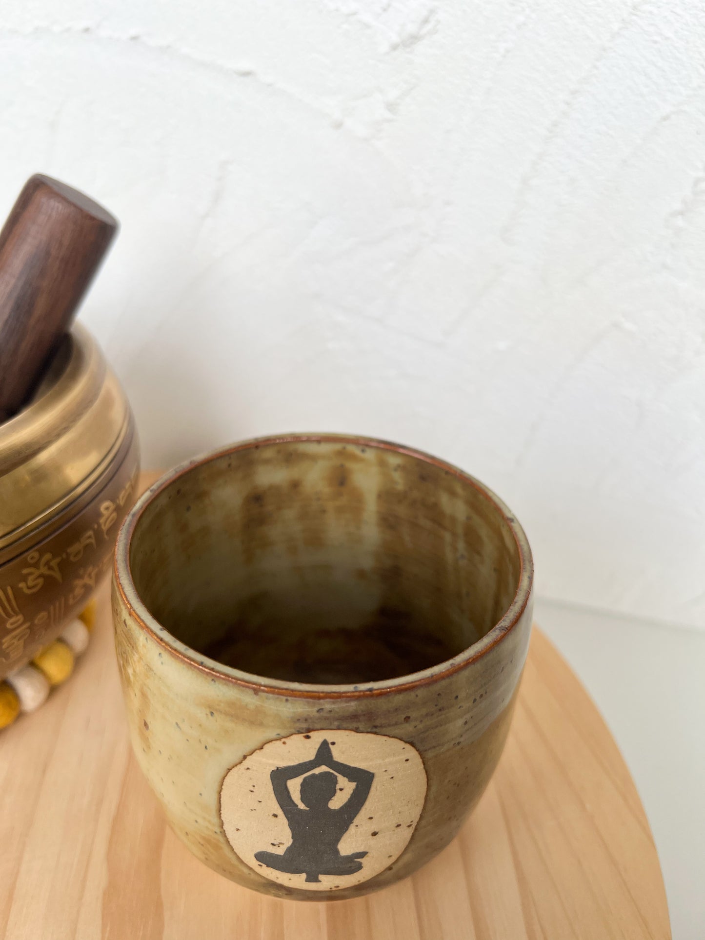 Becher Yoga - innere Balance