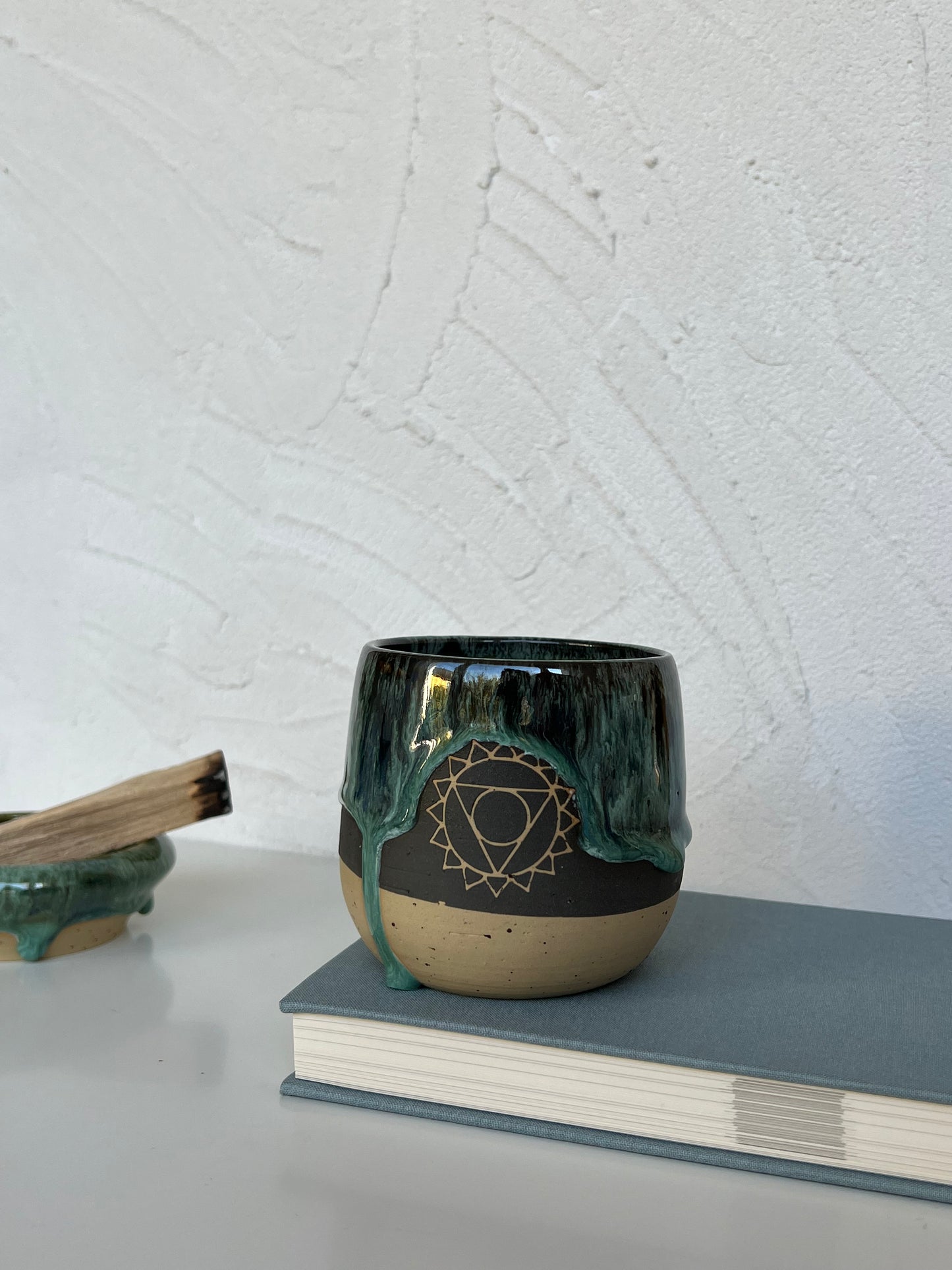 Hals Chakra Becher