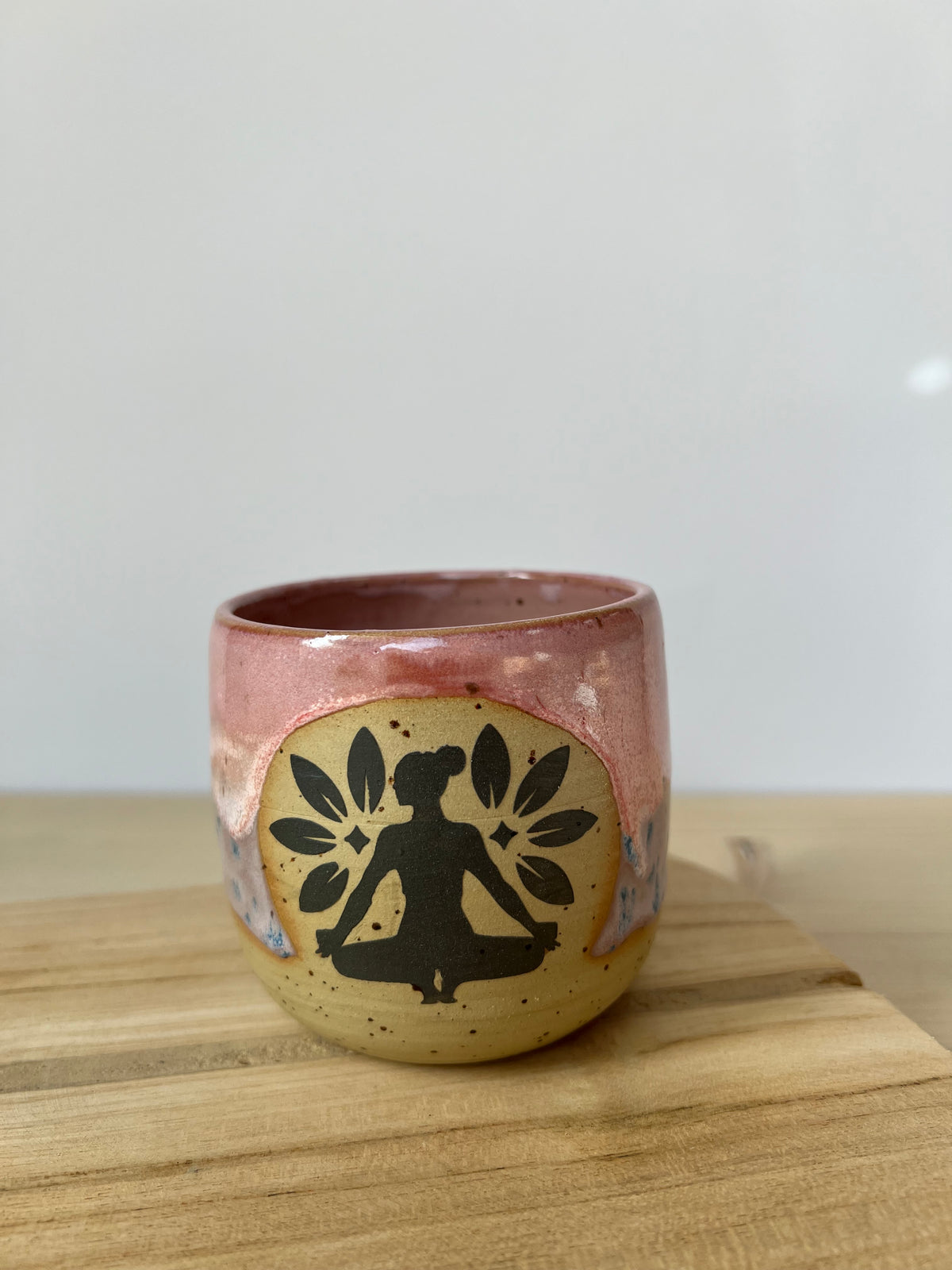 Becher Yoga - Blütenkreis