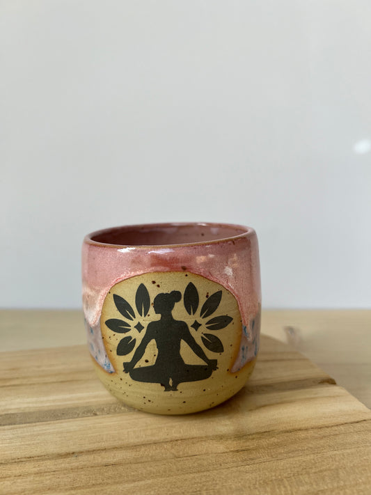 Becher Yoga - Blütenkreis
